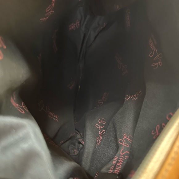 L.J. Simone Vintage Genuine Leather Crossbody Shoulder Bag with Bow Detail - Picture 10 of 10